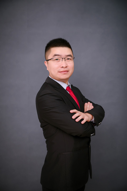 王跃锋_副本.jpg